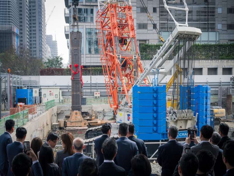 從101攀爬挑戰看台中天際線競爭 36米「逆打鋼柱」揭開高層住宅工程祕辛