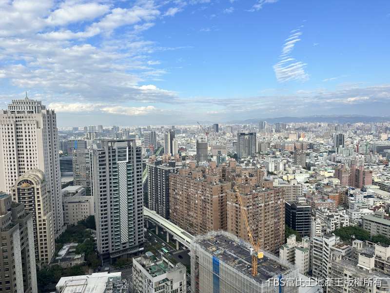 神秘大戶5.88億入手「聯聚中衡大廈」 億元級店面還有「它」