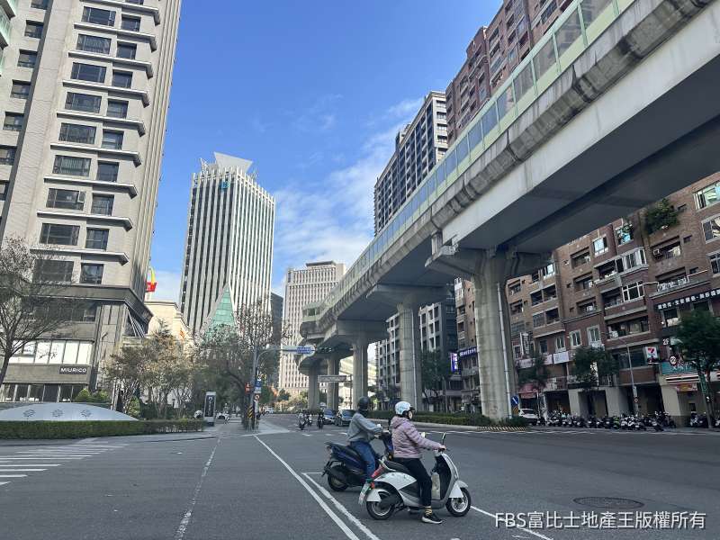 中捷綠線通車5年遇冷！蛋黃3站逆勢漲6% 舊市區四期各站現疲態