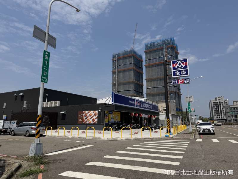 水湳榮景「它」先知　豪砸逾9千萬展店一租15年