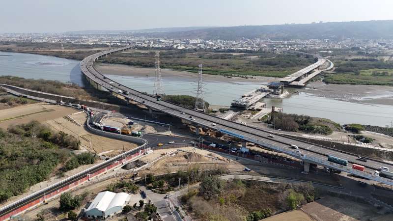 大肚和美橋將大幅提升臺中與彰化之間的交通功能，通行最快僅需2分。（圖／彰化縣政府提供）