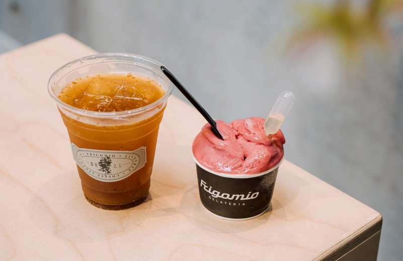 Coffee Stopover與Frigomio Gelateria兩大職人品牌以「花果山」中庭景觀的植栽元素—桂花、樹葡萄、烏龍茶作為共同靈感基調,設計專屬品項,6月開始限定販售。