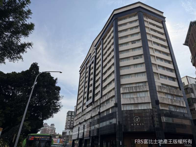 開幕9年驚傳停業！台中愛麗絲大飯店遭法院查封 開價逆勢加碼至22億