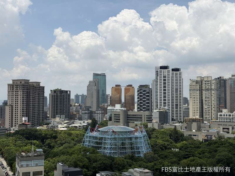 草間漫漫完工亮相　磐鈺整合５地逾３年半改寫北區舊城天際線