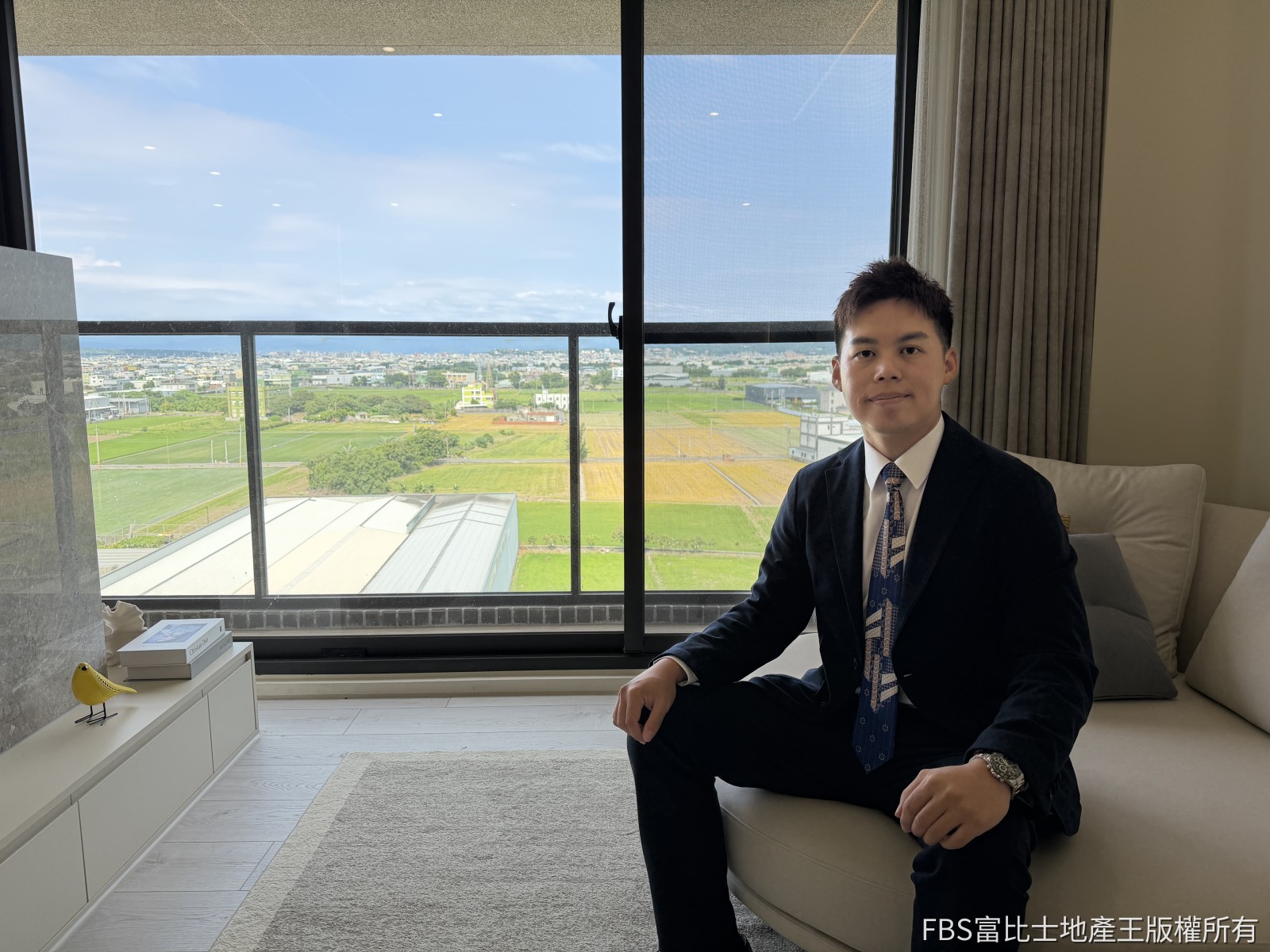 富旺國際董事長林宗毅分析彰化市況，購屋族不再獨愛透天。(圖／記者莊亞築攝影）