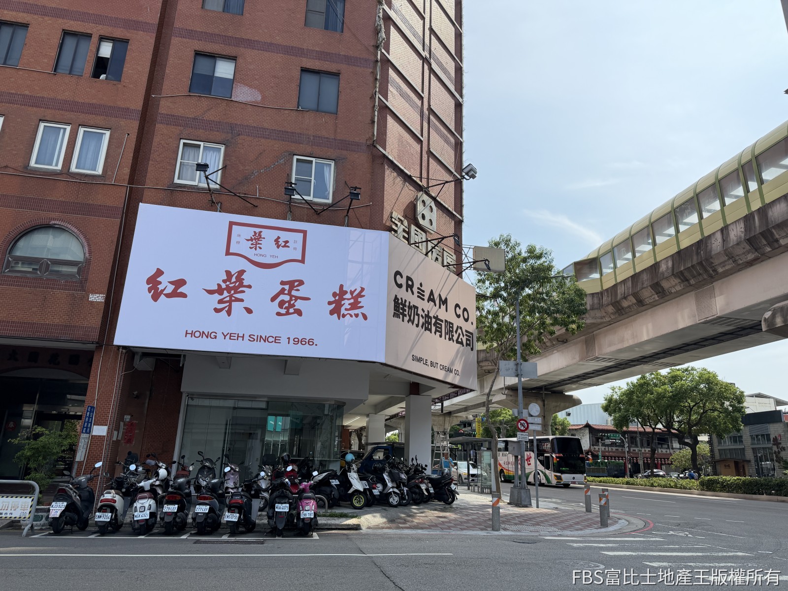 紅葉蛋糕插旗台中 月租10萬卡位「這條路」