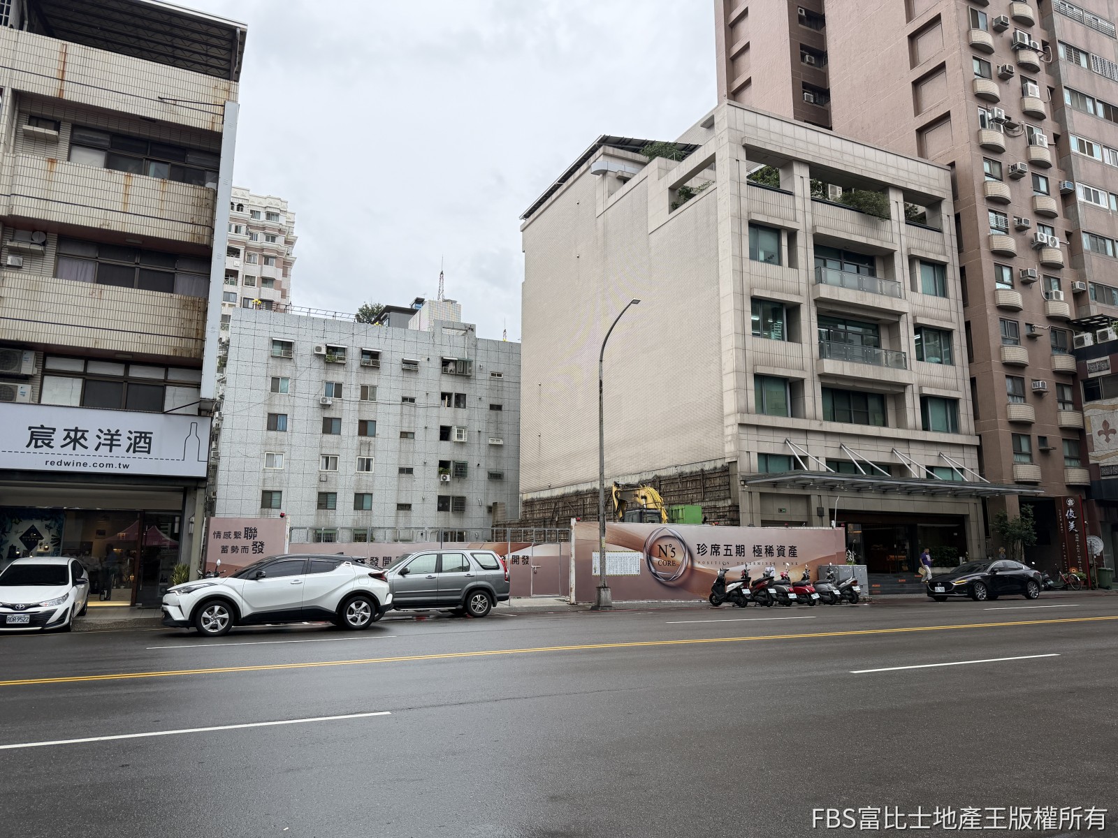 大台中五金百貨東興店2.67億易主 聯發開發插旗推危老小宅
